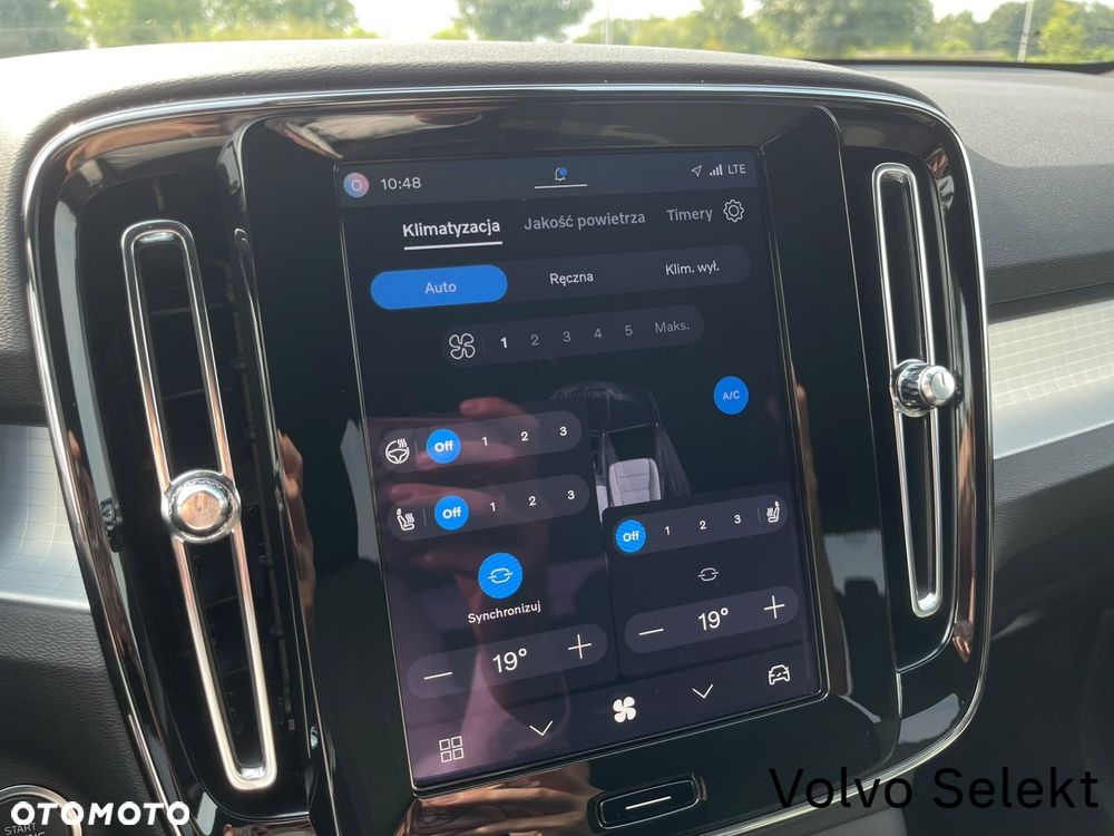 Volvo XC 40 B3 Plus Dark - 19