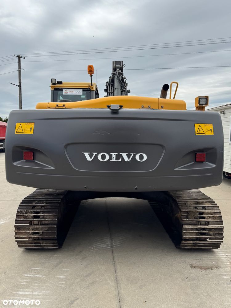 Volvo EC 240 CNL - 4