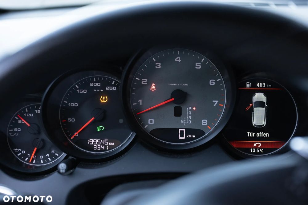 Porsche Cayenne S - 11