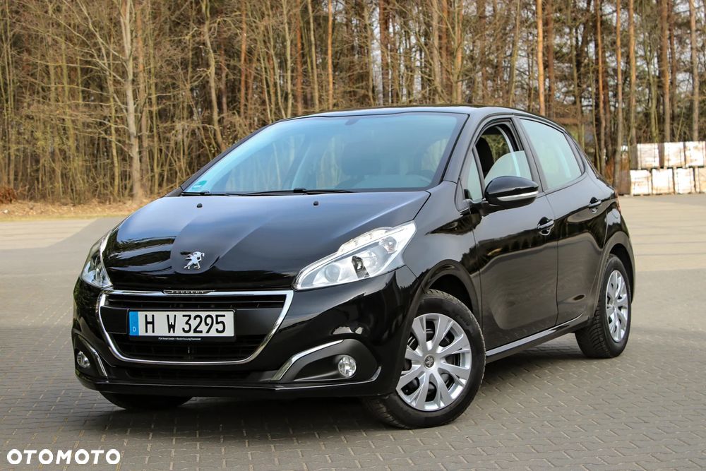 Peugeot 208 - 11