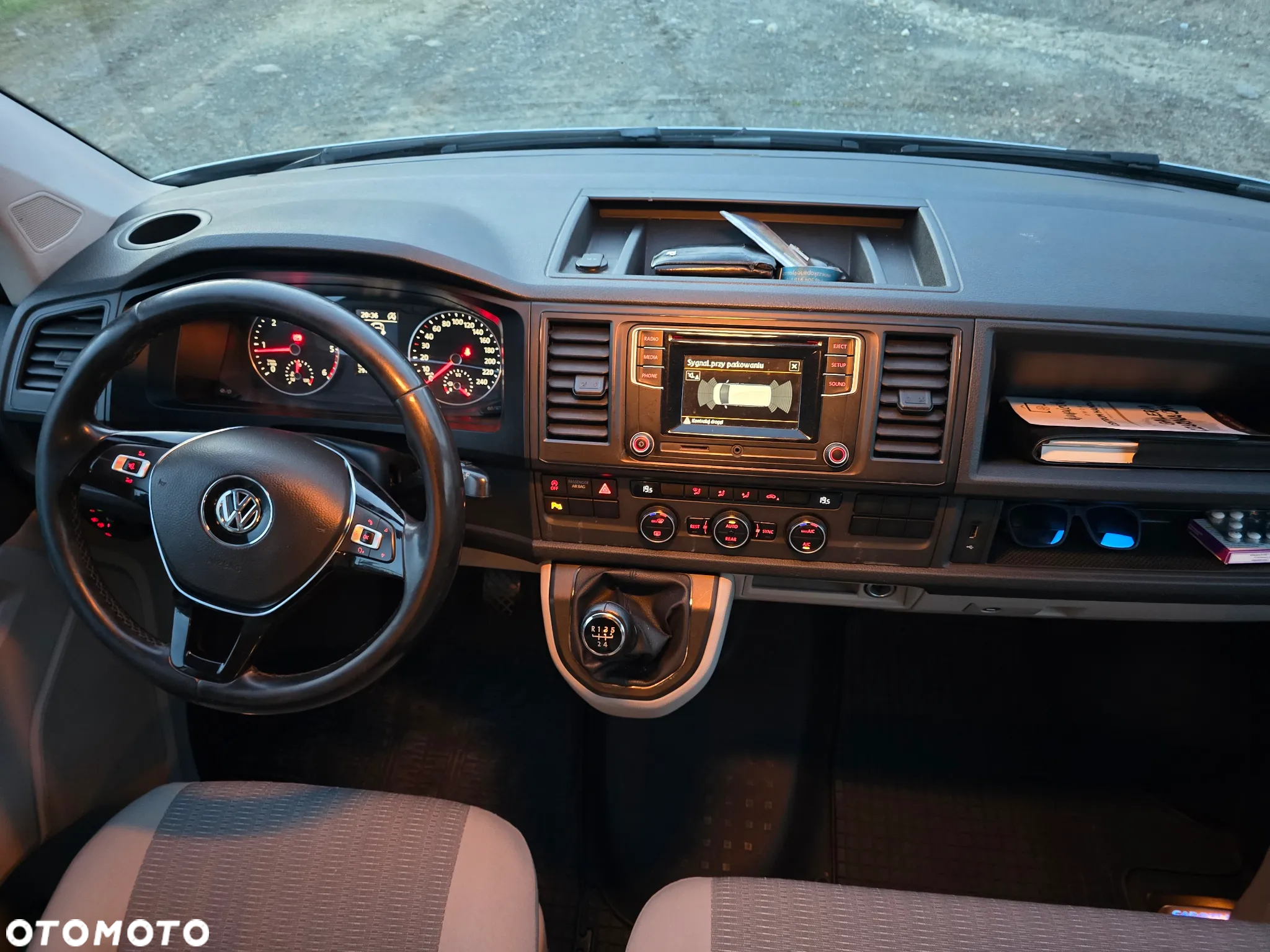 Volkswagen Caravelle 2.0 TDI L2 Trendline - 10