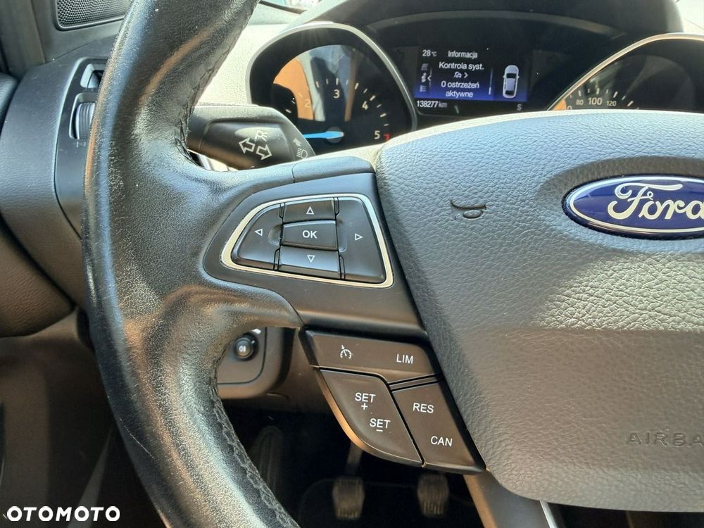 Ford Kuga 2.0 TDCi 4x2 Titanium - 14