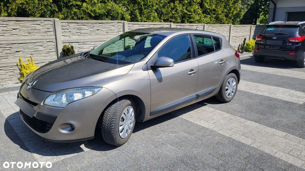 Renault Megane - 2