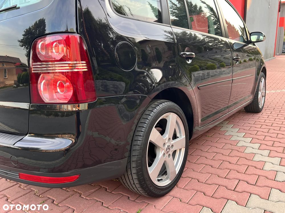 Volkswagen Touran 1.6 Trendline - 17