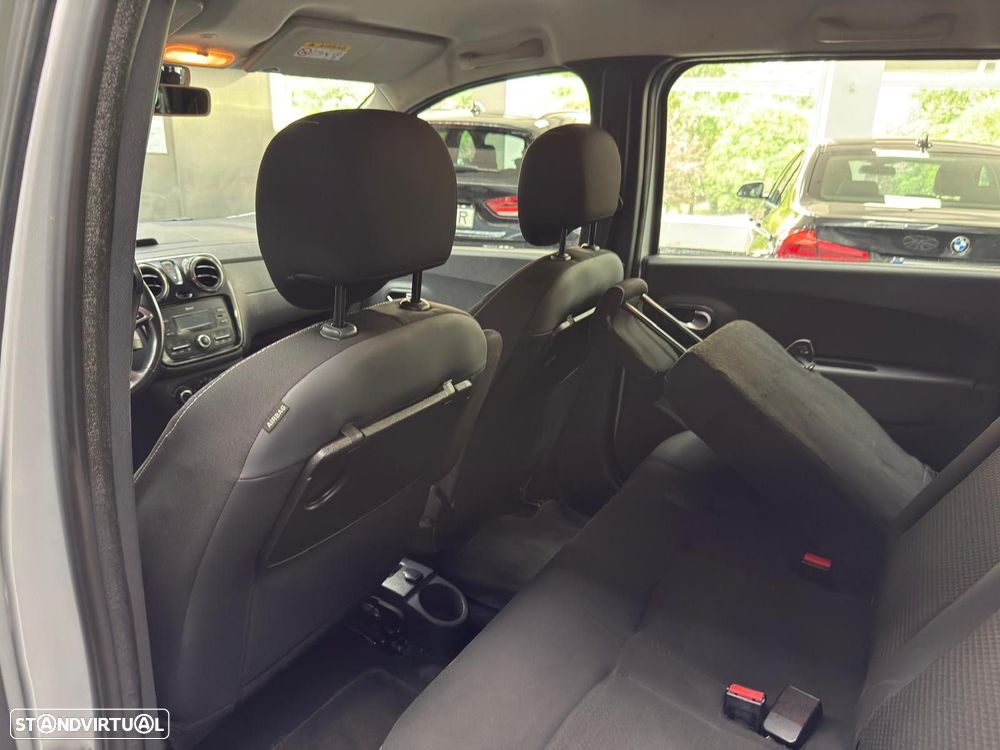 Dacia Lodgy 1.5 dCi Confort 7L - 30