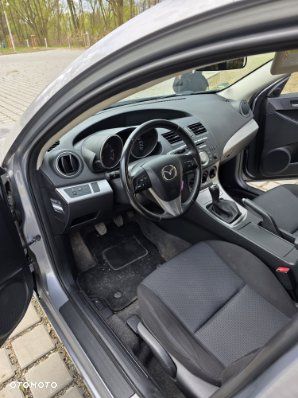 Mazda 3 - 10
