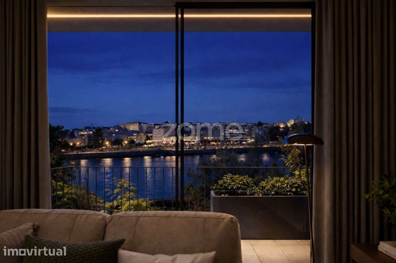 Apartamento T1 c/ varanda | ERNESTO URBAN Matosinhos Sul - Grande imagem: 3/13