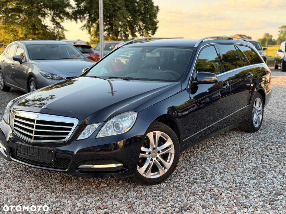Mercedes-Benz Klasa E 200 CGI BlueEffICIENCY Avantgarde - 2