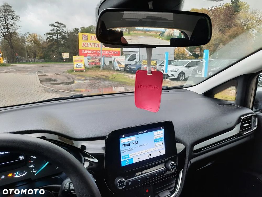 Ford Fiesta 1.0 EcoBoost S&S TITANIUM - 30