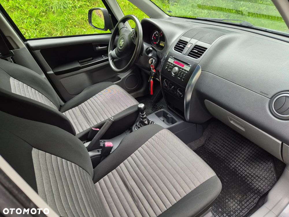 Suzuki SX4 2.0 DDiS 4x4 Comfort - 7