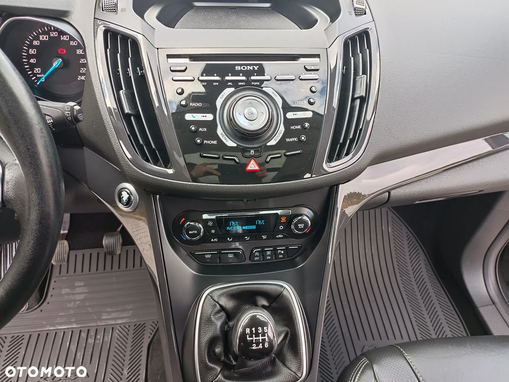 Ford Kuga 2.0 TDCi 4x4 Individual - 11