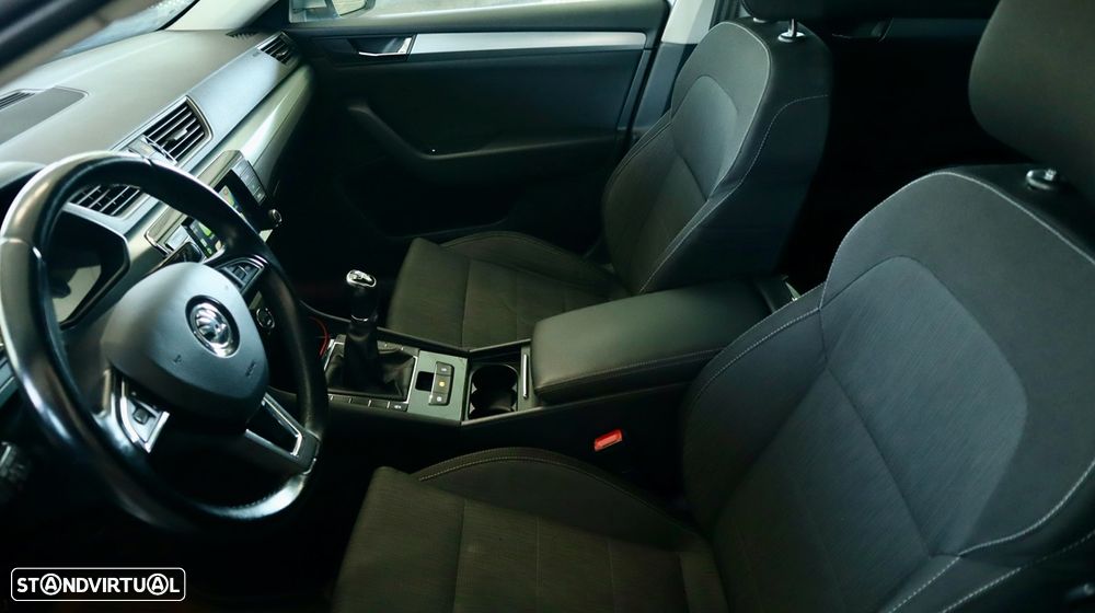 Skoda Superb Break 1.6 TDI Ambition - 17