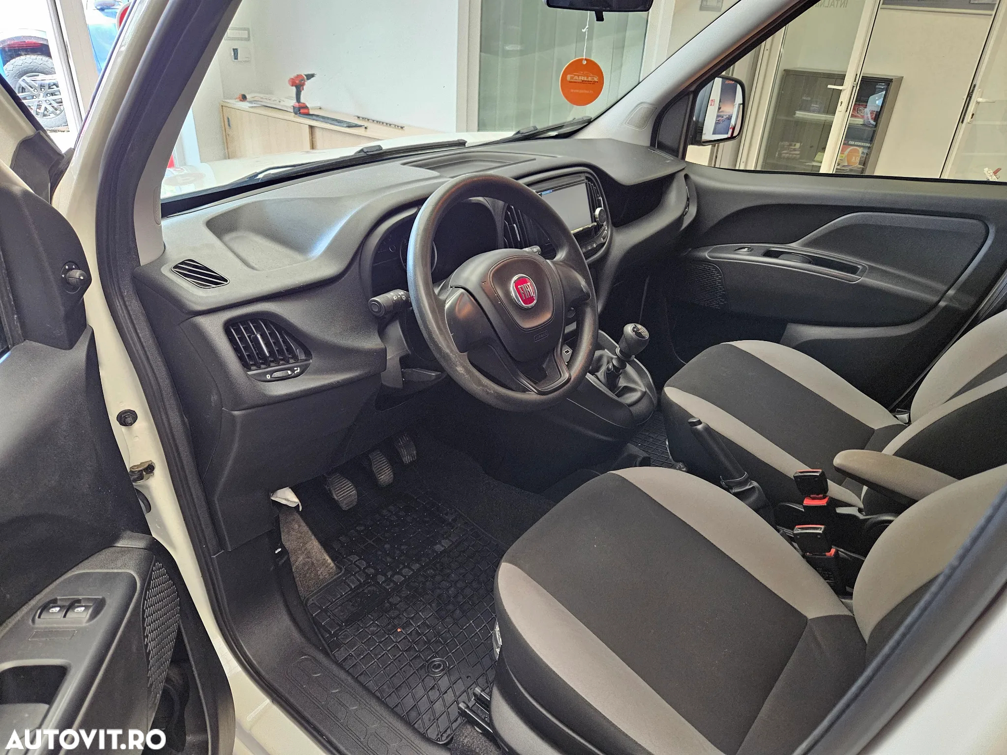 Fiat Doblo Combi 1.6 Mjet 105 CP Maxi Confort - 10