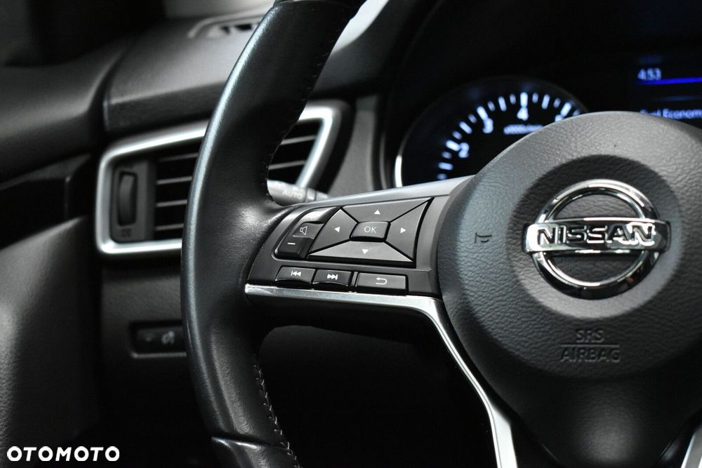 Nissan Qashqai - 12