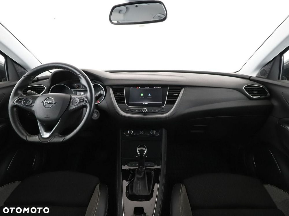 Opel Grandland X - 16
