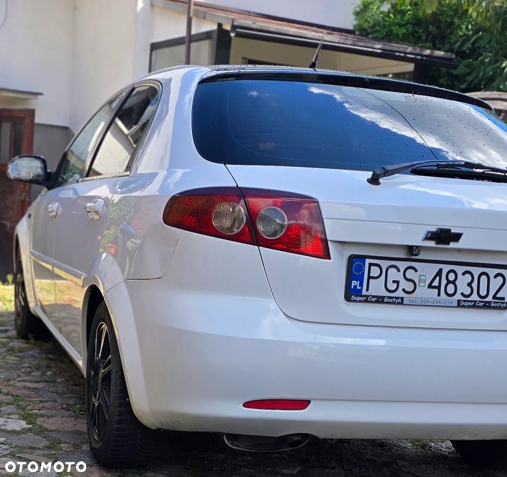 Chevrolet Lacetti - 5