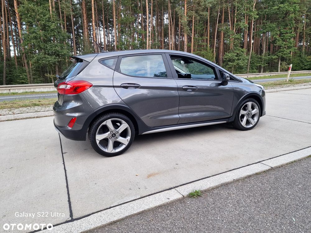 Ford Fiesta - 6