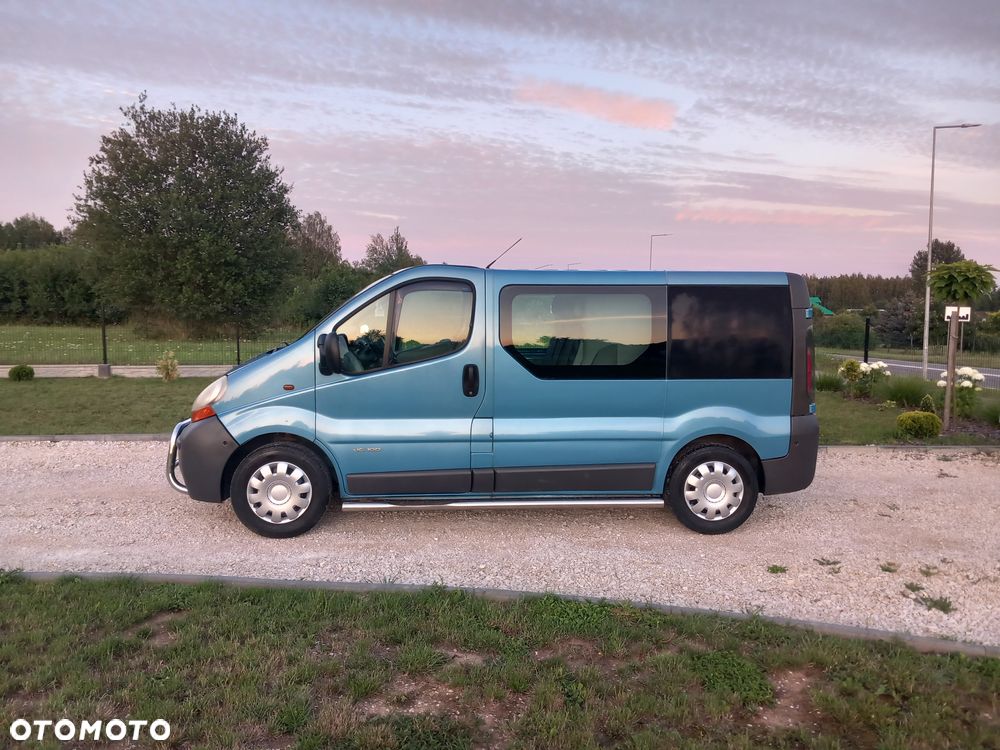 Renault Trafic - 18