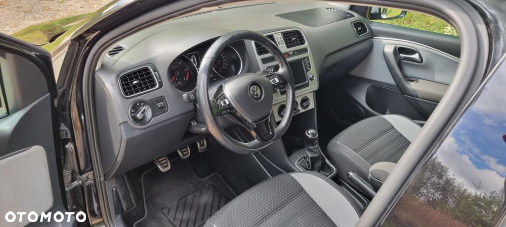 Volkswagen Polo 1.4 TDI (Blue Motion Technology) Cross - 11