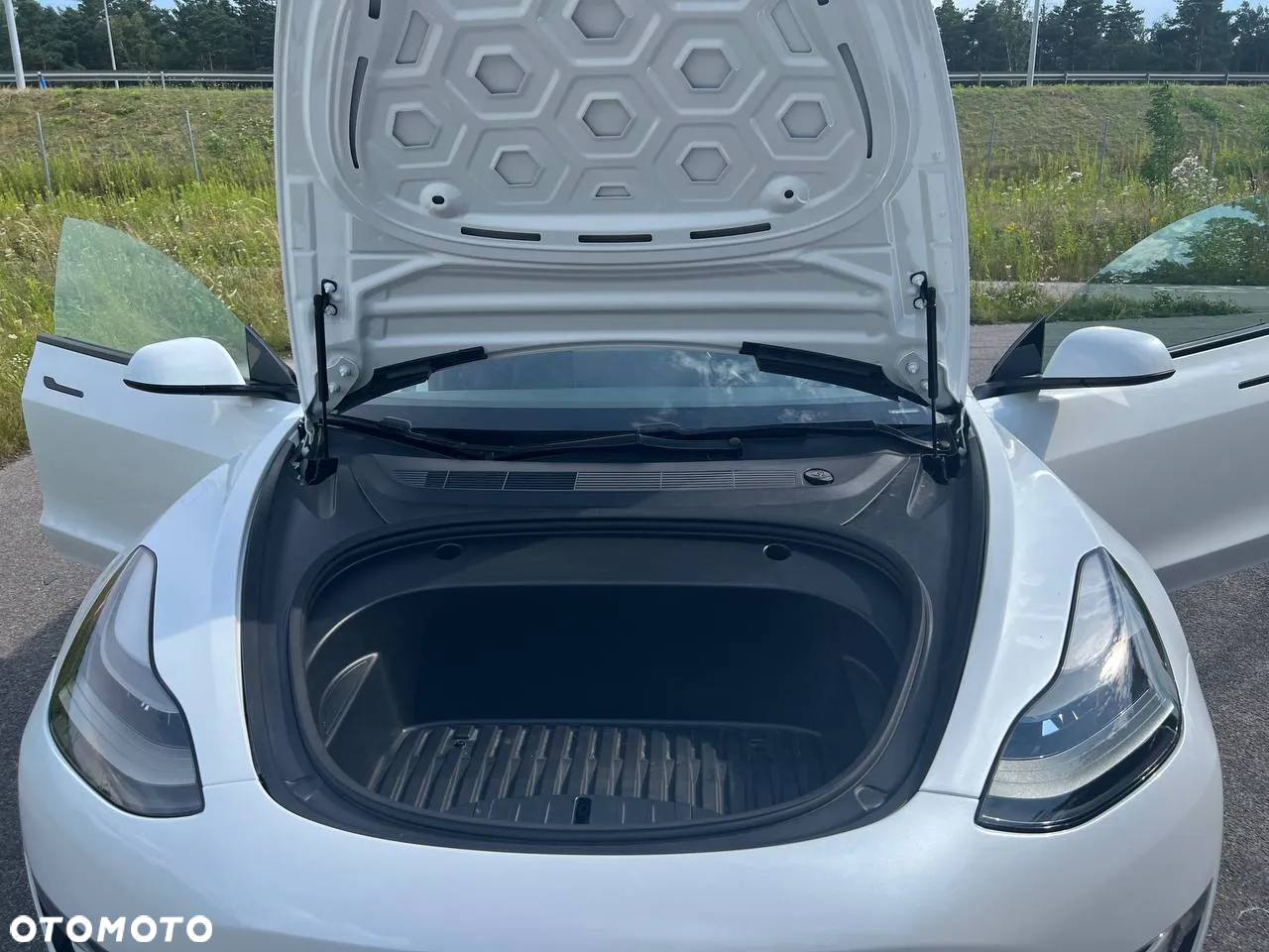 Tesla Model 3 Performance AWD - 6