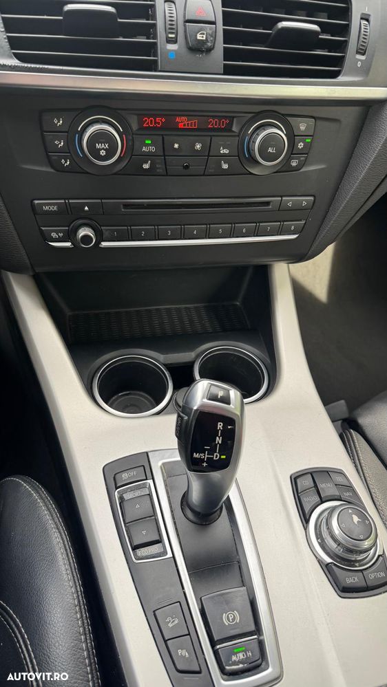 BMW X3 xDrive20d Aut. - 10
