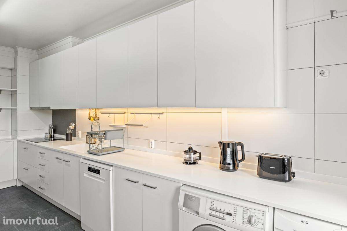 Quarto - localizado em Oeiras Lisbon - Grande imagem: 3/31