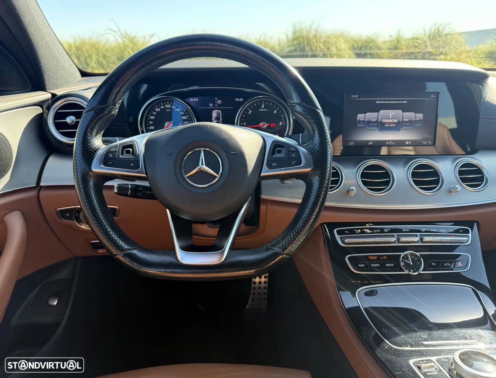 Mercedes-Benz E 220 d AMG - 31