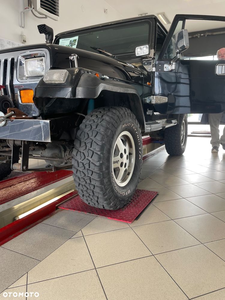 Jeep Wrangler 4.0 - 3