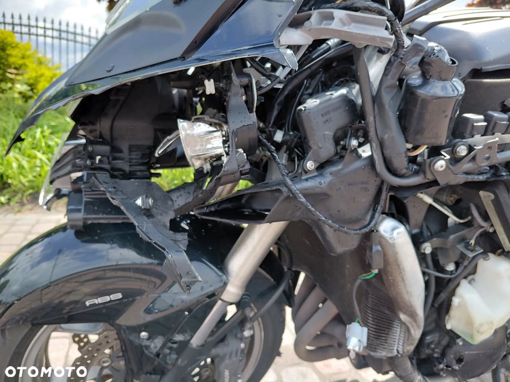 Kawasaki GTR - 23