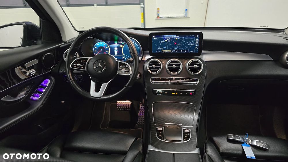 Mercedes-Benz GLC 300 de 4Matic 9G-TRONIC AMG Line Plus - 18