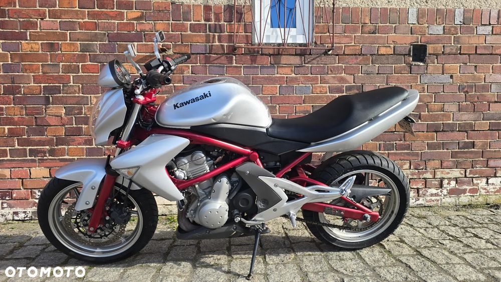 Kawasaki ER - 1