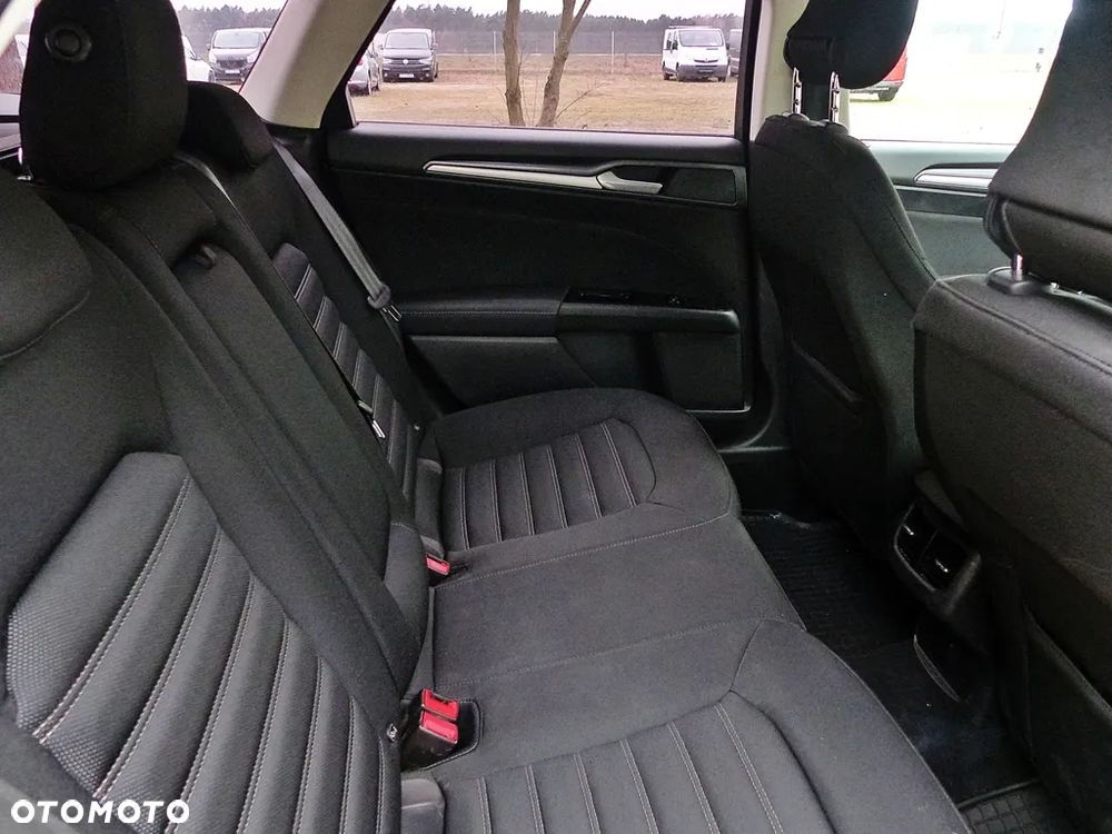 Ford Mondeo 2.0 TDCi Trend - 24