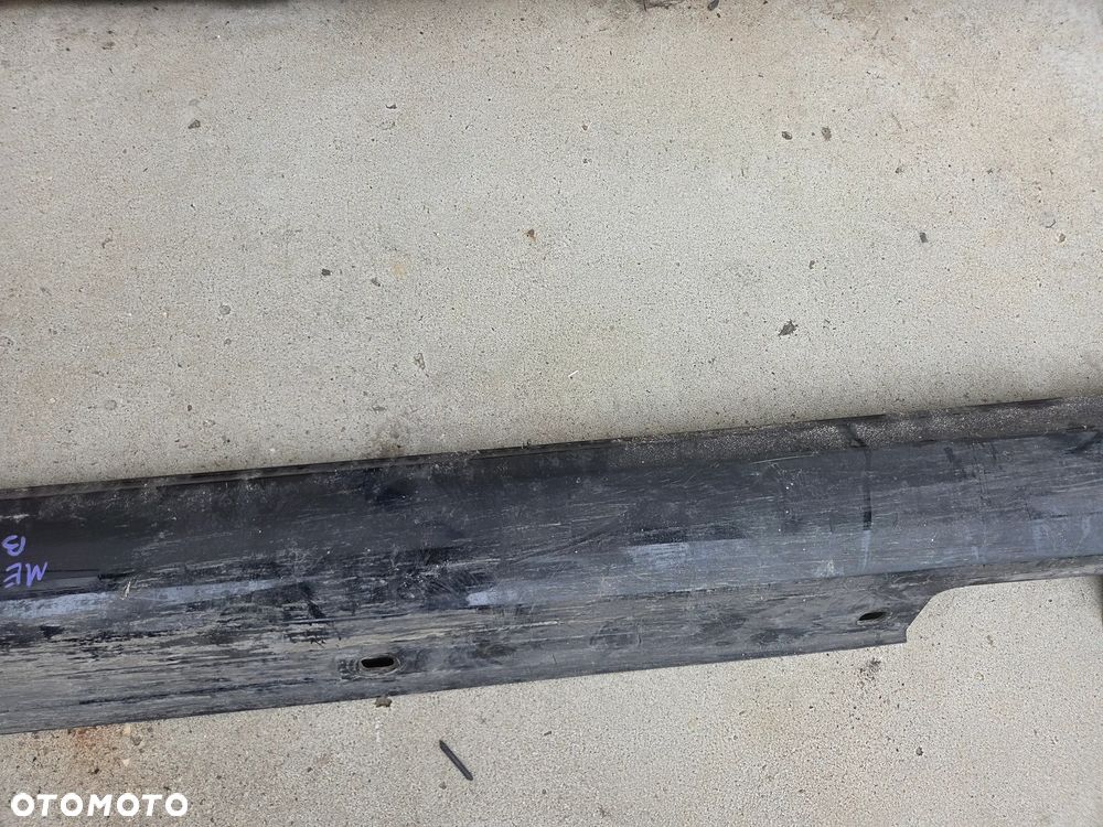 Listwa nakładka progu lewa Mercedes B-klasa W246   A246690024 - 7