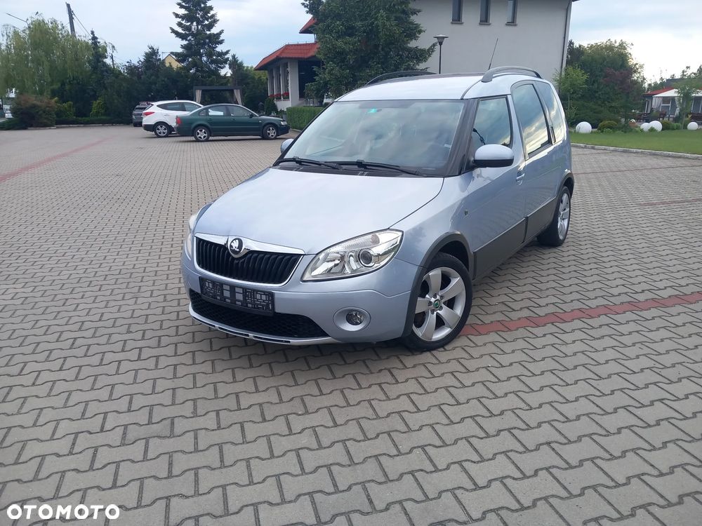 Skoda Roomster 1.6 TDI DPF Scout - 1