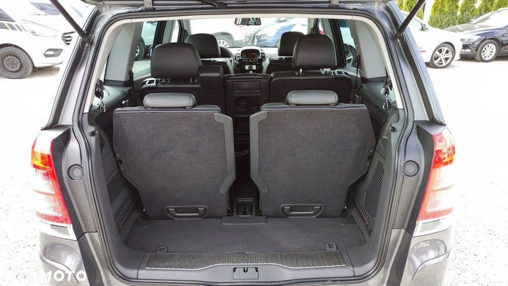 Opel Zafira 1.7 CDTI Cosmo - 27