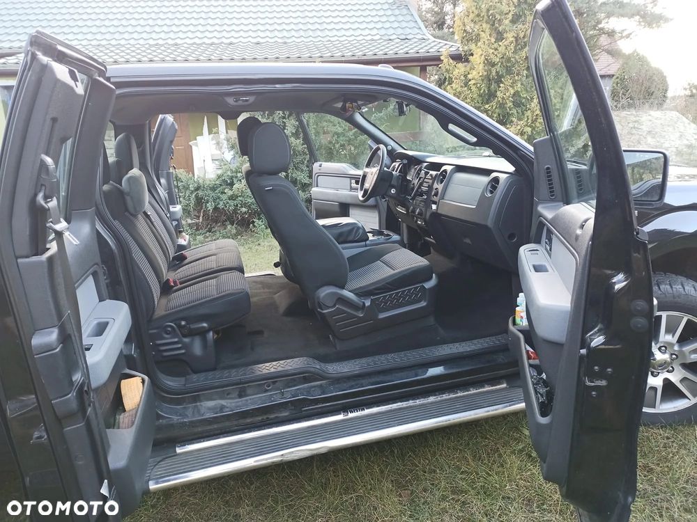 Ford F150 - 8