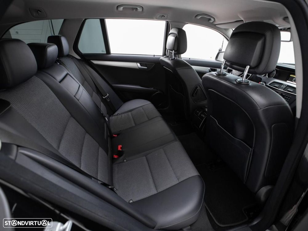 Mercedes-Benz C 220 - 10