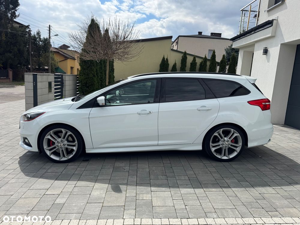Ford Focus 2.0 TDCi ST - 5