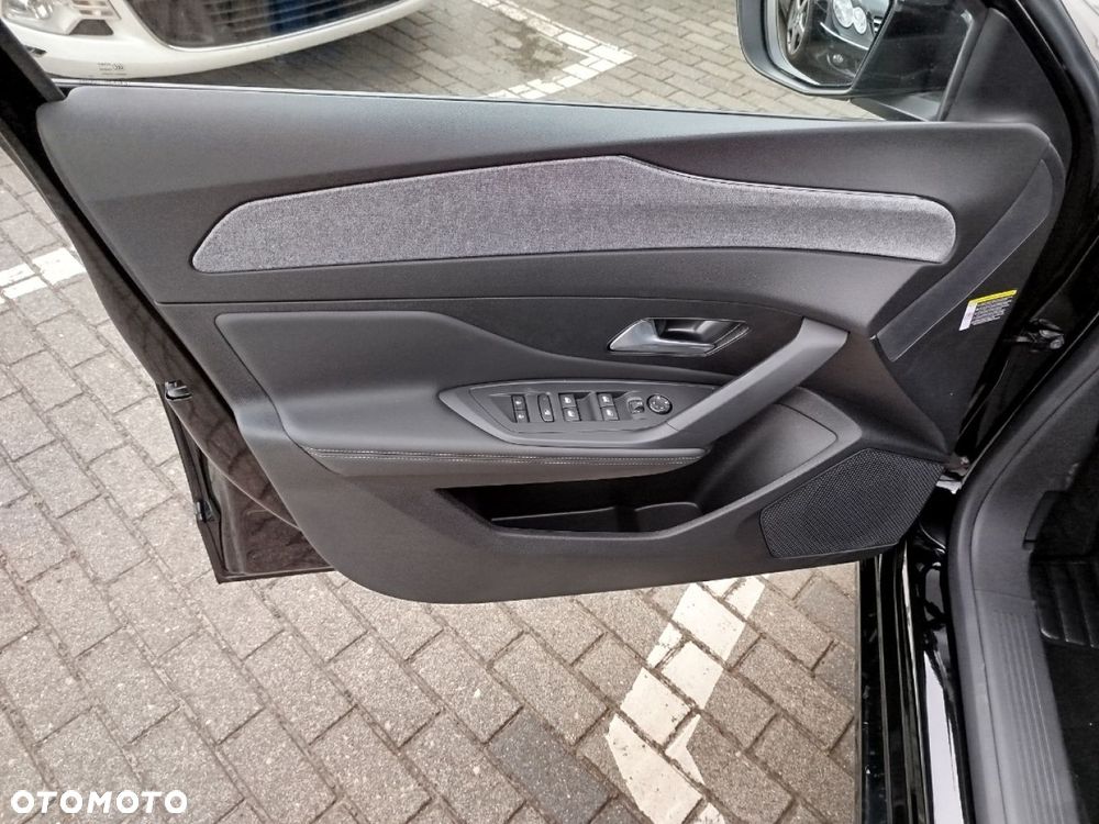 Peugeot 308 - 12