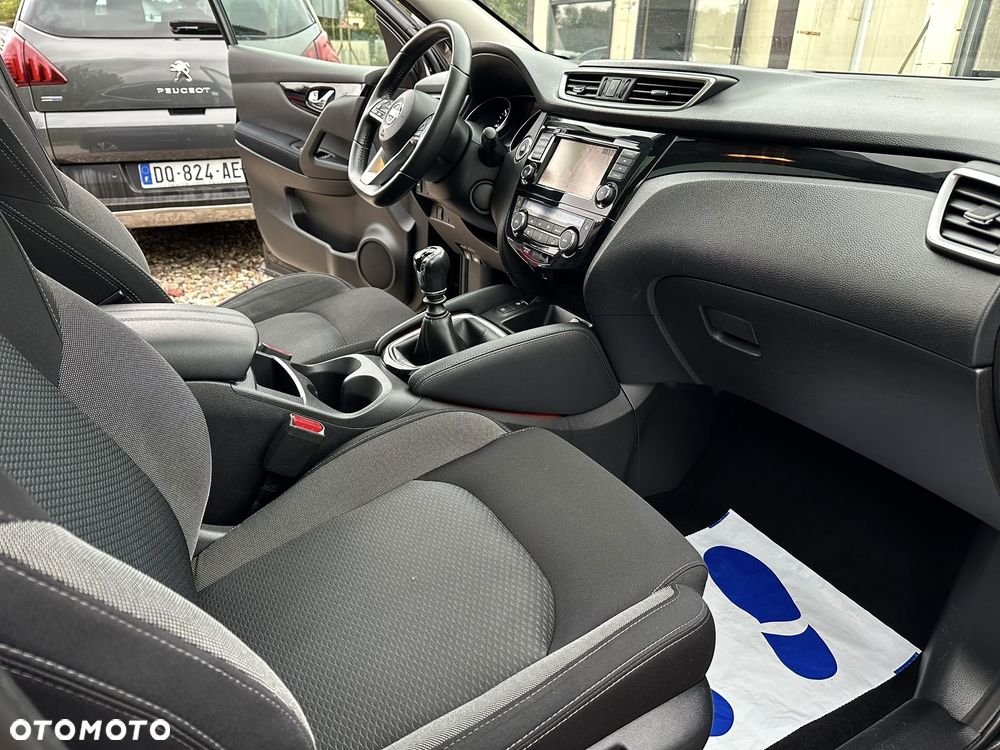 Nissan Qashqai - 12