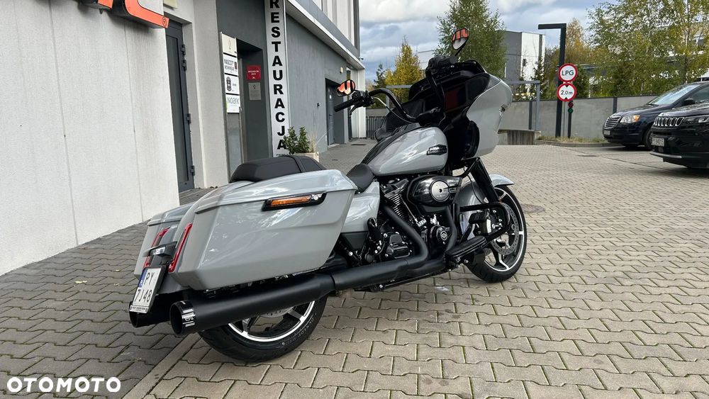 Harley-Davidson Touring Road Glide - 5