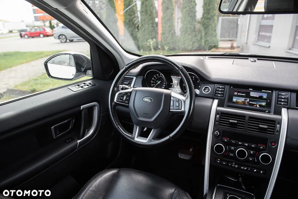 Land Rover Discovery Sport - 25