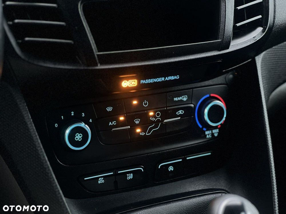 Ford Transit Connect Kombi 220 L1 Trend - 24