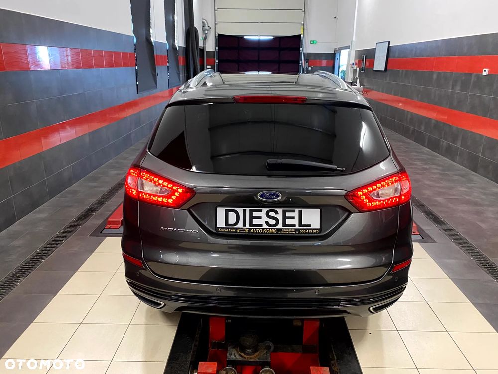 Ford Mondeo 2.0 TDCi Titanium PowerShift - 10