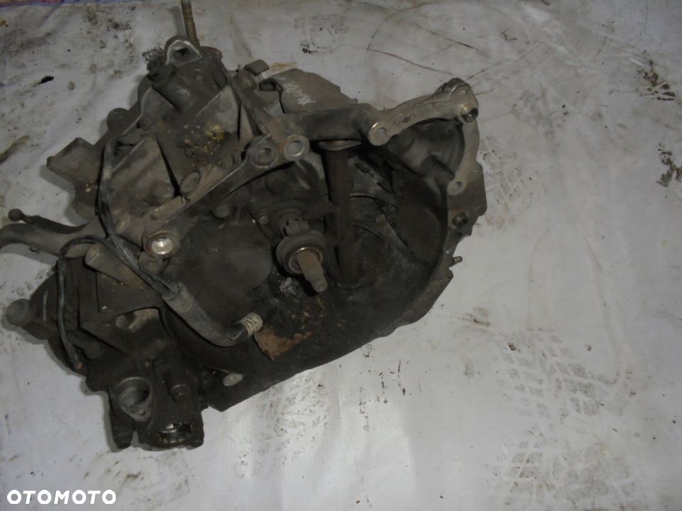 SKRZYNIA BIEGOW XSARA 1.9 D - 2