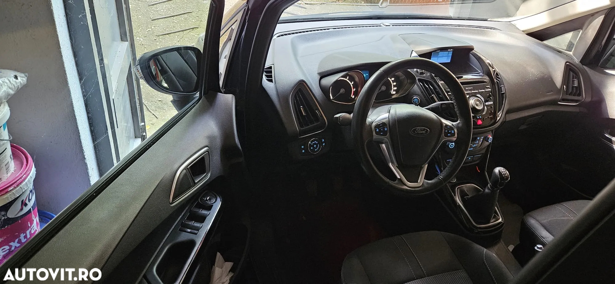 Ford B-Max - 18