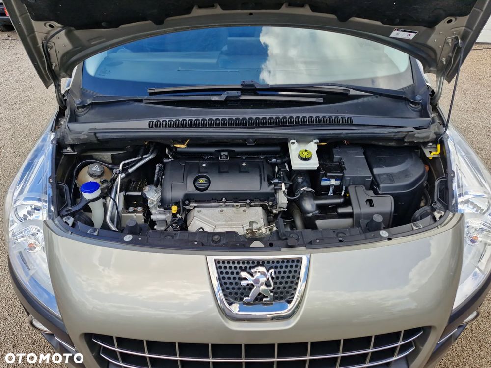 Peugeot 3008 1.6 Premium - 25