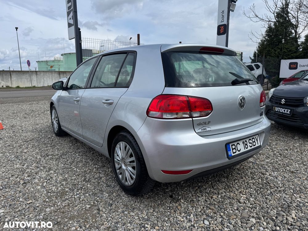 Volkswagen Golf 1.6 Highline - 5