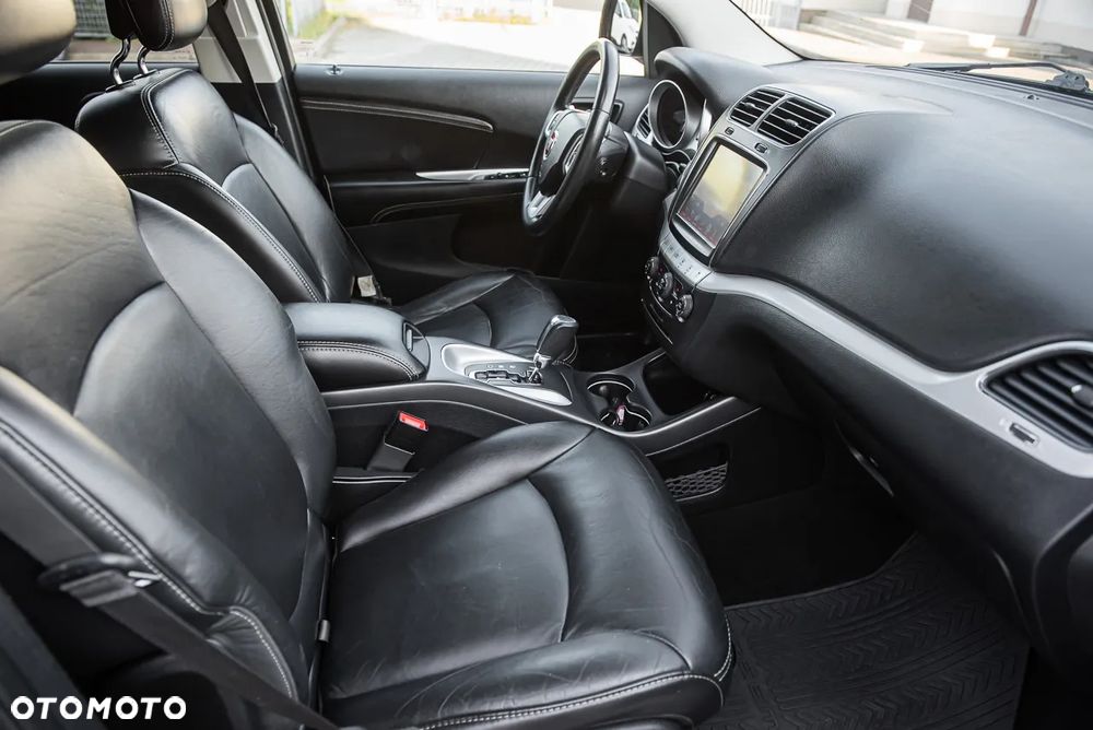 Fiat Freemont 2.0 Multijet Lounge AWD - 31