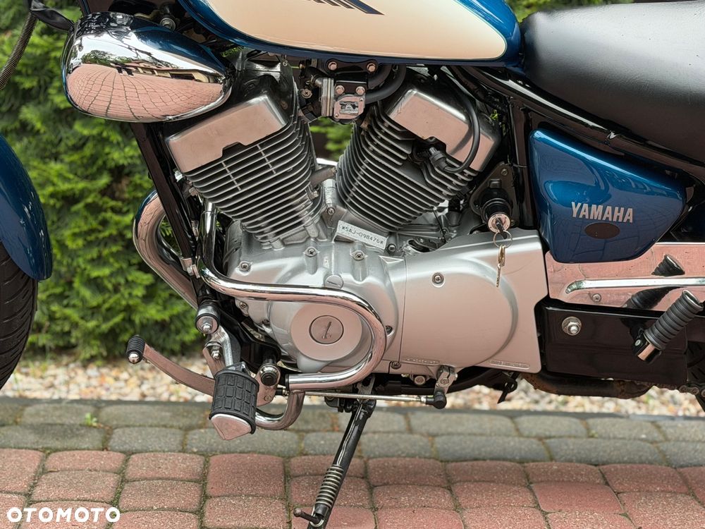 Yamaha XV - 17